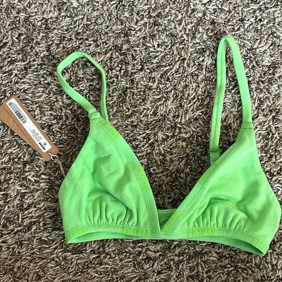 SKIMS bra NWT NEON GREEN  XXS MINI TRIANGLE COTTON LOGO - Picture 1 of 3